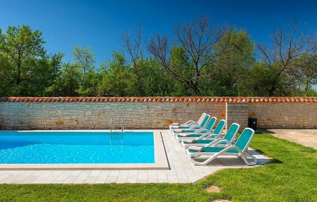 Villa Lamija Kirmenjak