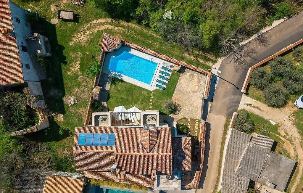 Villa Lamija Kirmenjak