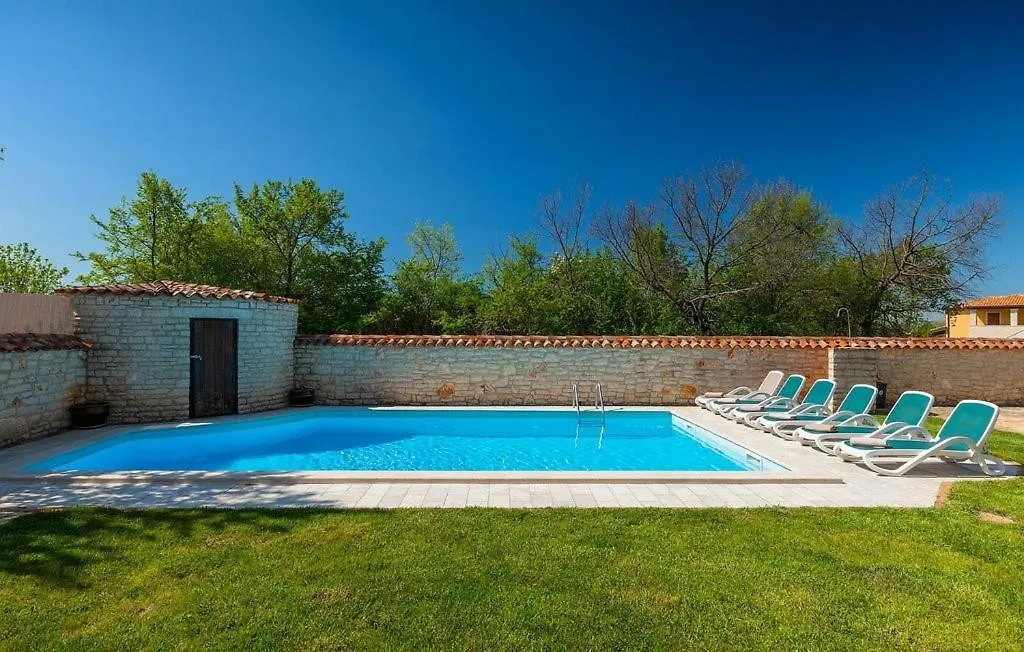 Villa Lamija Kirmenjak